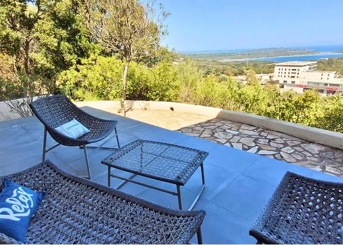 Paradiso T3 Vue Piscine Partagee Apartment